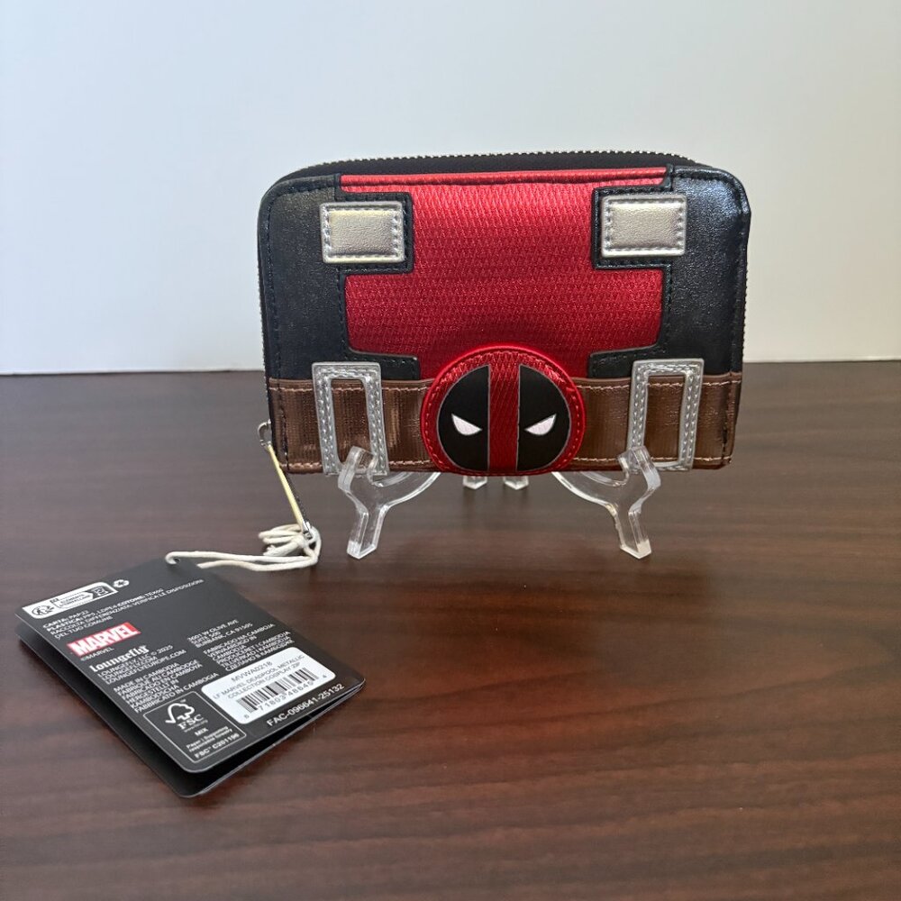 Marvel Loungefly Deadpool Metallic Cosplay Zip Around Coin Wallet Geek Chic New - Picture 2 of 5